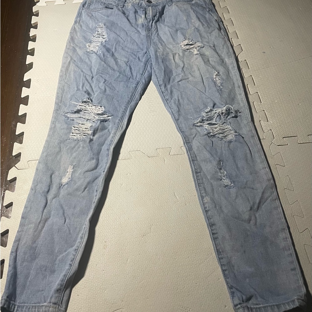 Forever 21 Women's Relaxed Ripped Jeans - Light Blue